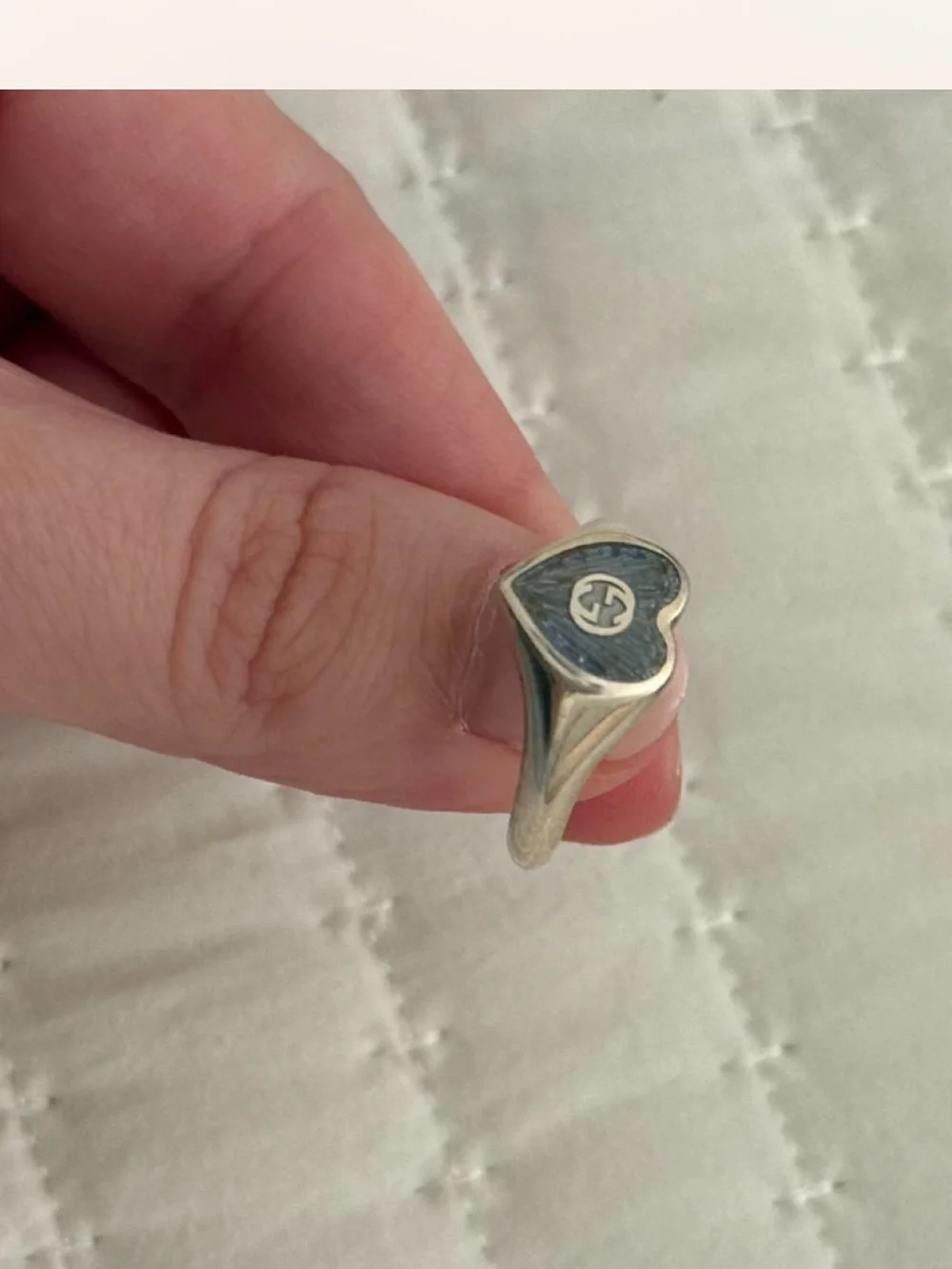LIKE NEW♥️100% Authentic Silver Gucci Heart Ring